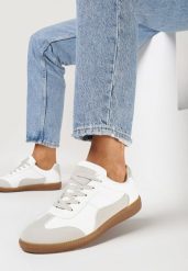 Biało-Szare Sneakersy przed Kostkę z Ozdobnymi Przeszyciami Erdafa. Białe obuwie sportowe casual damskie Born2be, z jeansu, tenisowe. Za 89.99 zł.
