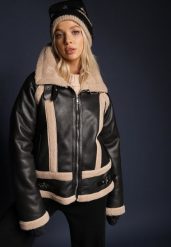 Czarna Kurtka Biker z Imitacji Skóry i Kożuszkiem Nilos. Czarne kurtki damskie Renee, na jesień, m, bez wzorów, ze skóry, bez kaptura. Za 389.99 zł.