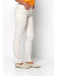 Relaxed by TONI Dżinsy - Slim fit - w kolorze białym rozmiar: W42. Białe jeansy damskie Relaxed by TONI, z podwyższonym stanem. Za 157.73 zł.