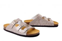 DR. BRINKMANN 700784-08 beige, klapki damskie. Brązowe klapki damskie Dr. Brinkmann, bez wzorów, bez obcasa, bez zapięcia. Za 148.67 zł.