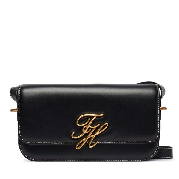 Torebka Tommy Hilfiger. Czarne listonoszki damskie Tommy Hilfiger, bez wzorów, bez dodatków. Za 616.99 zł.