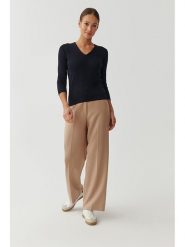 TATUUM Sweter w kolorze czarnym rozmiar: XS. Niebieskie swetry klasyczne damskie TATUUM, xs, bez kołnierzyka. Za 91.77 zł.