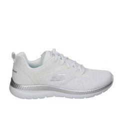 Buty Kobieta Skechers Bountiful - Quick Path biały. Białe obuwie sportowe damskie Skechers, bez zapięcia, trekkingowe, Skechers Sport. Za 229.99 zł.