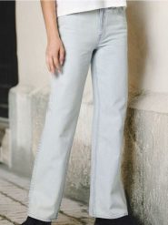 Jeansy wide leg - zielony. Zielone jeansy damskie Sinsay, z podwyższonym stanem. W wyprzedaży za 29.99 zł.