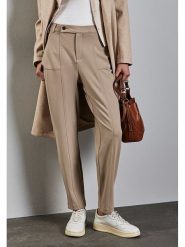 Street One Spodnie dresowe - Tapered fit - w kolorze beżowym rozmiar: 42/L30. Brązowe spodnie dresowe damskie Street One, l, bez wzorów, z dresówki. Za 144.92 zł.