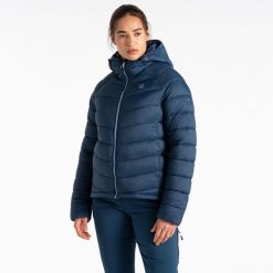 Kurtka turystyczna damska Mountain Series pikowana. Niebieskie kurtki damskie Dare 2b, bez wzorów, z poliamidu, bez kaptura. W wyprzedaży za 349.99 zł.