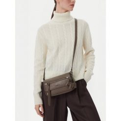 Torebka Badura. Brązowe listonoszki damskie Badura, bez wzorów, bez dodatków. Za 199.99 zł.