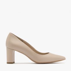 Czółenka Damskie ELLIE. Brązowe czółenka damskie Ryłko, bez wzorów, ze skóry, bez obcasa, na słupku. Za 349.99 zł.