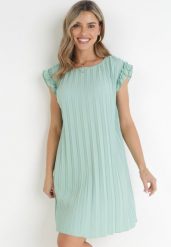 Jasnozielona Pudełkowa Sukienka Mini z Plisowanej Tkaniny z Wiskozy i Bawełny Ematisa. Zielone sukienki damskie Born2be, bez wzorów, z bawełny, eleganckie, bez ramiączek. Za 109.99 zł.