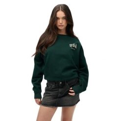 Bluza damska Superdry Athletic Essentials. Zielone bluzy damskie Superdry, bez wzorów, bez kaptura. Za 284.00 zł.