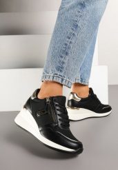 Czarne Sneakersy na Koturnie Zdobione Suwakiem Hanithiel. Czarne obuwie sportowe damskie Born2be, z jeansu, bez zapięcia. Za 109.99 zł.