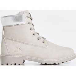 Buty trapery - Jasny szar. Szare trapery damskie Sinsay. W wyprzedaży za 69.99 zł.