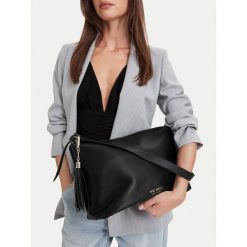 Torebka Nine West. Czarne torebki klasyczne damskie Nine West, bez dodatków. Za 229.99 zł.