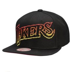 Czapka z daszkiem Mitchell & Ness NBA Lakers Hardwood Classics 6HSSMM20017. Czarne czapki z daszkiem damskie Mitchell & Ness, bez wzorów. Za 99.00 zł.