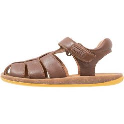 Camper BICHO Sandały medium brown. Brązowe sandały dziewczęce Camper, z kauczuku. Za 289.00 zł.