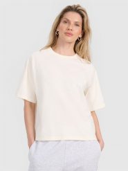 4F T-shirt oversize gładki damski - biały XXL. Białe t-shirty damskie 4F, xs, bez wzorów, z bawełny, bez kołnierzyka. W wyprzedaży za 39.99 zł.