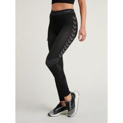 HUMMEL TERMOAKTYNWE legginsy damskie SEAMLESS. Czarne legginsy sportowe damskie Hummel, s, bez wzorów. Za 100.00 zł.