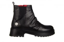 Botki Bayla-161 177 4008 Black 161618, Czarny, Skóra naturalna - 41. Czarne botki damskie Bayla, na zimę, z gumy, eleganckie, z okrągłym noskiem, za kostkę, bez obcasa, bez zapięcia. W wyprzedaży za 242.10 zł.