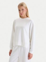 Beverly Hills Polo Club Bluza W126-BHLSS-1040-01X Biały Regular Fit. Białe bluzy damskie Beverly Hills Polo Club, l, bez wzorów, z syntetyku, bez kaptura. Za 149.99 zł.