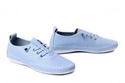 ARTIKER RELAKS 58C0381 lt. blue, półbuty damskie. Niebieskie półbuty damskie Artiker Relaks, na lato, bez wzorów, ze skóry, bez obcasa, bez zapięcia. Za 184.90 zł.