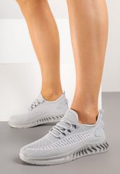 Szare Buty Sportowe Sneakersy z Siateczkowego Materiału na Tłoczonej Podeszwie Ralloti. Szare obuwie sportowe casual damskie Born2be, z jeansu, bez zapięcia. Za 69.99 zł.