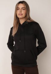 Czarna Bluza z Troczkami i Kapturem Sondos. Czarne bluzy damskie Born2be, l, bez wzorów, z polaru, z kapturem. Za 59.99 zł.