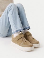 Guess Sneakersy EO-V9-27007L Beżowy. Brązowe buty sportowe dziewczęce Guess, ze skóry, bez zapięcia. Za 299.99 zł.