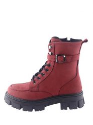 D.Moro Skórzane trzewiki w kolorze czerwonym rozmiar: 37. Czerwone botki damskie D.Moro, z materiału, bez obcasa, bez zapięcia. Za 308.45 zł.