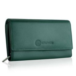 Portfel damski BETLEWSKI BPD-SS-12 ZIELONY. Zielone portfele damskie Betlewski, bez wzorów, ze skóry. Za 139.99 zł.