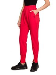 Made of emotion Spodnie dresowe w kolorze czerwonym rozmiar: L. Czerwone spodnie dresowe damskie Made Of Emotion, l, bez wzorów, z dresówki. Za 183.45 zł.