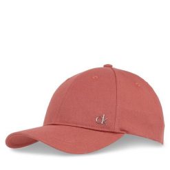 Czapka z daszkiem Calvin Klein. Brązowe czapki z daszkiem damskie Calvin Klein, bez wzorów. Za 99.99 zł.