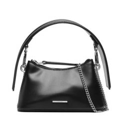 Torebka Calvin Klein. Czarne torebki klasyczne damskie Calvin Klein, bez dodatków. Za 639.99 zł.