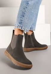 Szare Botki Sztyblety na Płaskiej Podeszwie Ozdobionej Tłoczeniem Lemitana. Szare botki damskie Renee, z gumy, eleganckie, bez obcasa, na płaskiej podeszwie, bez zapięcia. Za 129.99 zł.