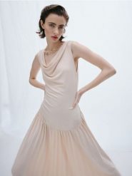 Naszyjnik - złoty. Żółte naszyjniki damskie Reserved, złote. Za 99.99 zł.