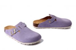 DR. BRINKMANN 600154-59 lavendel, klapki damskie. Fioletowe klapki damskie Dr. Brinkmann, bez wzorów, ze skóry, bez obcasa, bez zapięcia. Za 284.90 zł.