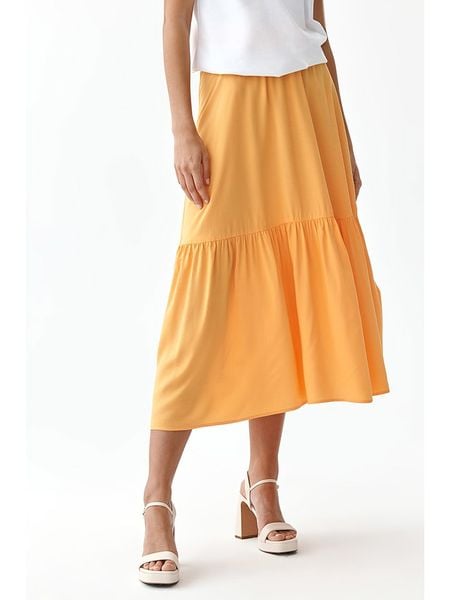 TATUUM Spódnica w kolorze pomarańczowym rozmiar: 38. Pomarańczowe spódnice damskie TATUUM, bez wzorów, z wiskozy, midi. Za 69.91 zł.