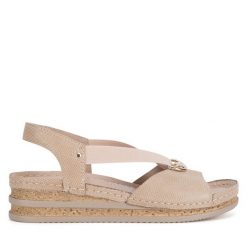 Sandały Go Soft. Brązowe sandały damskie GO SOFT, bez wzorów, bez obcasa, na koturnie, bez zapięcia. Za 119.99 zł.