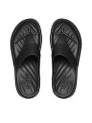 Crocs Japonki Getaway Triangle Flip 212018 Czarny. Czarne klapki damskie Crocs, bez wzorów, z tworzywa sztucznego, bez obcasa, bez zapięcia. Za 179.99 zł.