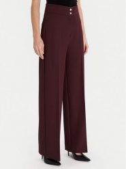 Maryley Spodnie materiałowe 25IB680/M17 Bordowy Regular Fit. Czerwone spodnie materiałowe damskie Maryley, bez wzorów, z materiału. Za 259.99 zł.