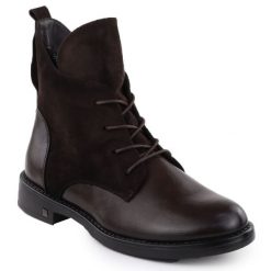 Botki zamszowe damskie czekoladowe Potocki 12080. Brązowe botki damskie POTOCKI, ze skóry ekologicznej, eleganckie, bez obcasa, bez zapięcia. Za 189.99 zł.