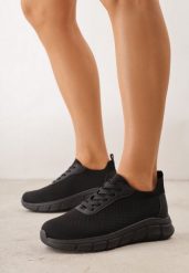 Czarne Minimalistyczne Buty Sportowe z Siateczki na Tłoczonej Podeszwie Zanera. Czarne obuwie sportowe damskie Born2be, z jeansu, bez zapięcia, na fitness i siłownię. Za 79.99 zł.