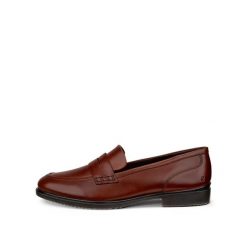 Damskie mokasyny Ecco Dress Classic 15. Brązowe mokasyny damskie ECCO, ze skóry, bez obcasa. Za 471.50 zł.