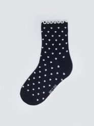 Skarpety damskie długie w białe serduszka czarne Hartisa 906. Czarne skarpetki damskie Big Star, bez wzorów, ze skóry. Za 19.99 zł.