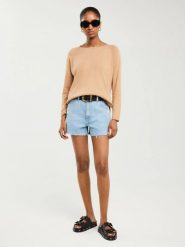 Sweter damski z wiskozy brązowy Airin 802. Brązowe swetry klasyczne damskie Big Star, l, ze skóry, bez kołnierzyka. W wyprzedaży za 129.99 zł.