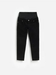 Jeansy mom fit - czarny. Czarne jeansy damskie Reserved. Za 159.99 zł.