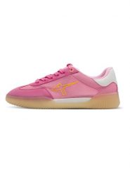 Tamaris Sneakersy w kolorze różowym rozmiar: 39. Różowe obuwie sportowe damskie Tamaris, z materiału, bez zapięcia. Za 162.49 zł.