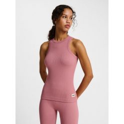 Damski bezszwowy tank top Hummel Pulse. Fioletowe koszulki sportowe damskie Hummel, l, bez wzorów, bez ramiączek, na fitness i siłownię. Za 143.00 zł.
