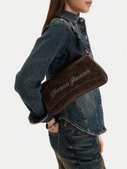 Guess Jeans Torebka CWBEO-GUESS-B-013-09 Brązowy. Brązowe torebki klasyczne damskie Guess Jeans, z jeansu, bez dodatków. Za 229.99 zł.