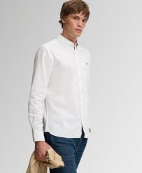 Superdry Klasyczna koszula Oxford z długim rękawem z bawełny organicznej –. Białe koszule damskie Superdry, l, bez wzorów, z bawełny, klasyczne, bez kołnierzyka, bez ramiączek. Za 283.05 zł.