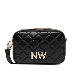 Torebka Nine West. Czarne listonoszki damskie Nine West, bez wzorów, bez dodatków. Za 279.99 zł.